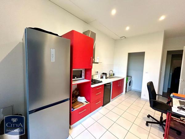 Appartement à louer 3 pièces 76.08m² Bourg-en-Bresse (01000)