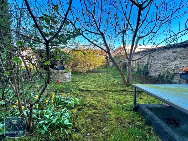 Appartement à louer 3 pièces 76.08m² Bourg-en-Bresse (01000)