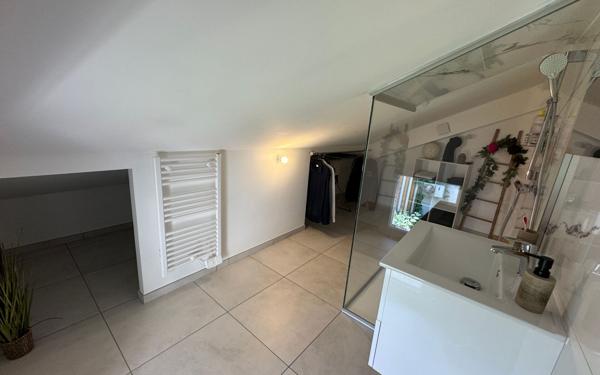 Appartement à louer    2 pièces • 27,27 m2 Pont-de-Chéruy