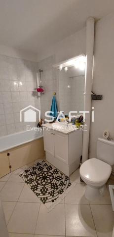 Studio avec espace de nuit séparé - Vendu loué