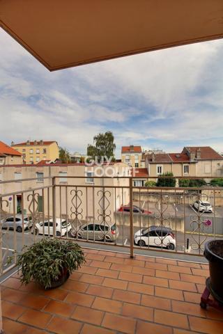 SAINT-MAX