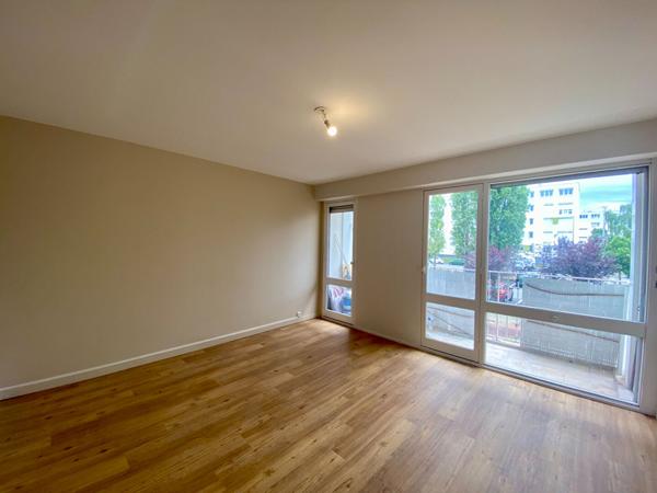 Appartement Laval 4 pièce(s) 66 m2