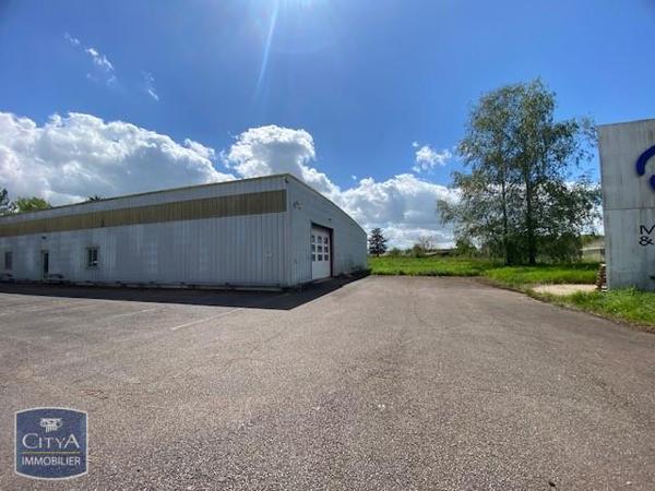 Local commercial à louer 527m²