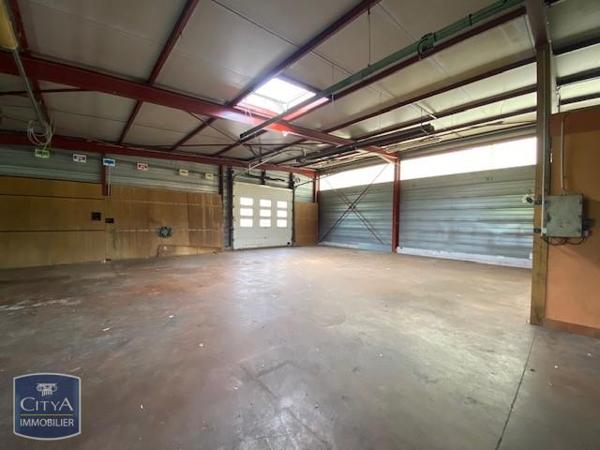 Local commercial à louer 527m²