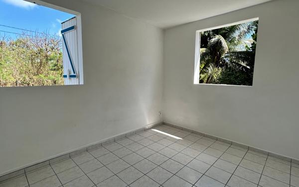 Maison à vendre    4 pièces • 87,80 m2 Le Moule