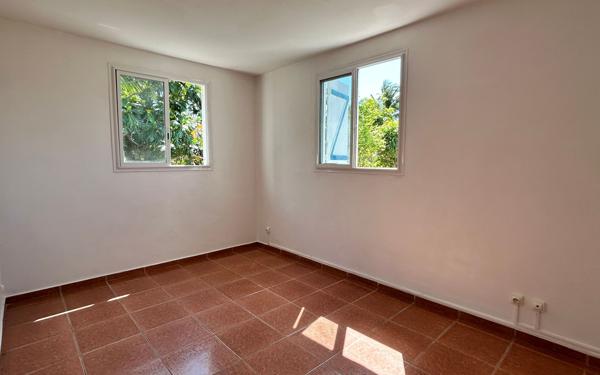 Maison à vendre    4 pièces • 87,80 m2 Le Moule