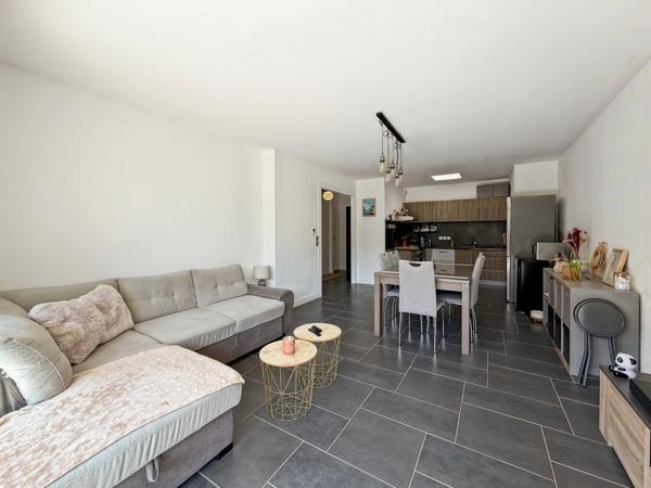 A VENDRE - Appartement T2 Rez-de-jardin - CESSY