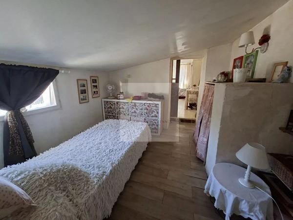 Maison de charme, terrain et vue