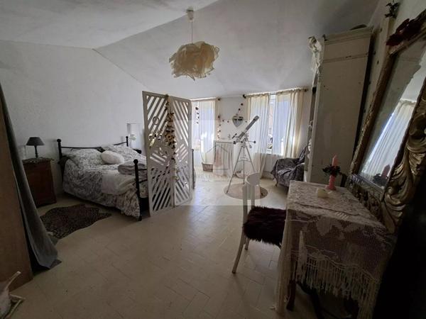 Maison de charme, terrain et vue