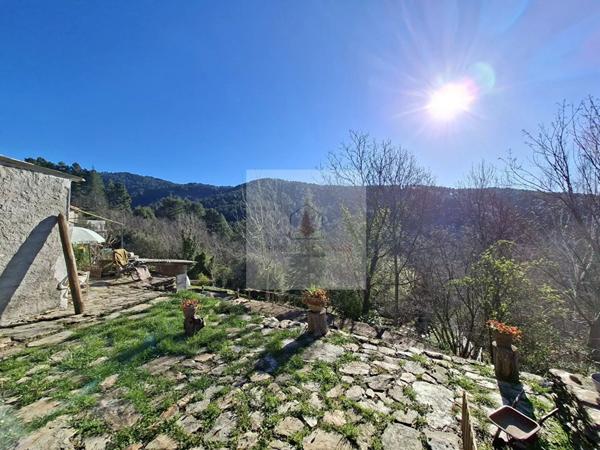Maison de charme, terrain et vue