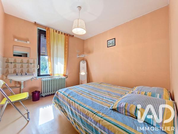 Maison à vendre 11 pièces 200 m² Les Mazures