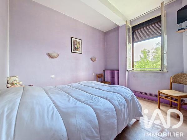 Maison à vendre 11 pièces 200 m² Les Mazures