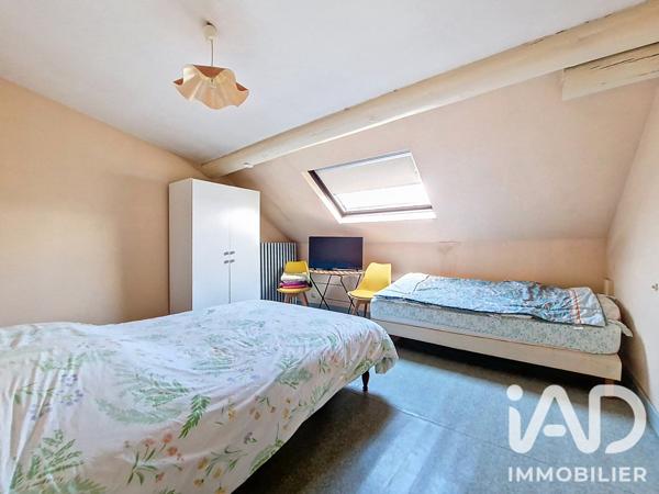 Maison à vendre 11 pièces 200 m² Les Mazures