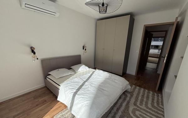 Appartement à vendre    4 pièces • 113,39 m2 Saint-Raphaël