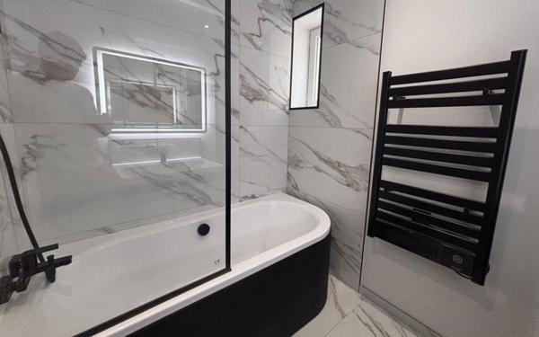 Appartement à vendre    4 pièces • 113,39 m2 Saint-Raphaël