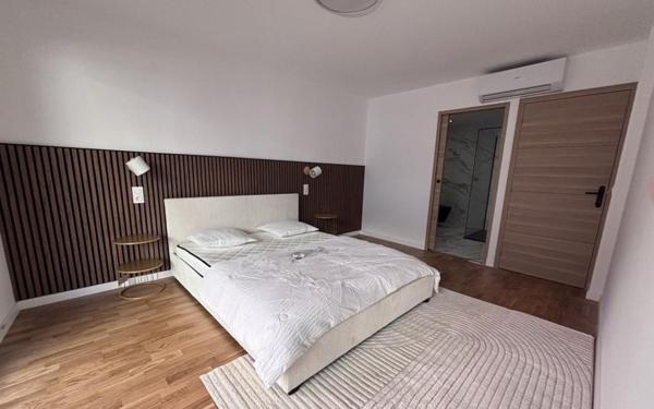 Appartement à vendre    4 pièces • 113,39 m2 Saint-Raphaël