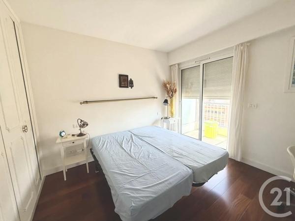 Appartement F3 à vendre  3 pièces - 70,81 m 2   MENTON  - 06