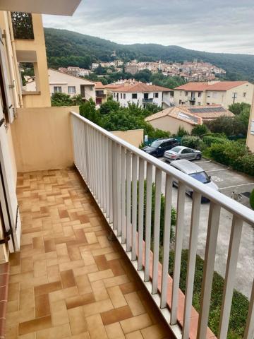 F2 avec box et balcon