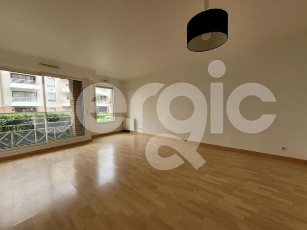 Location 3 Pieces 72 59700 Marcq En Baroeul 14 0350 02 0107