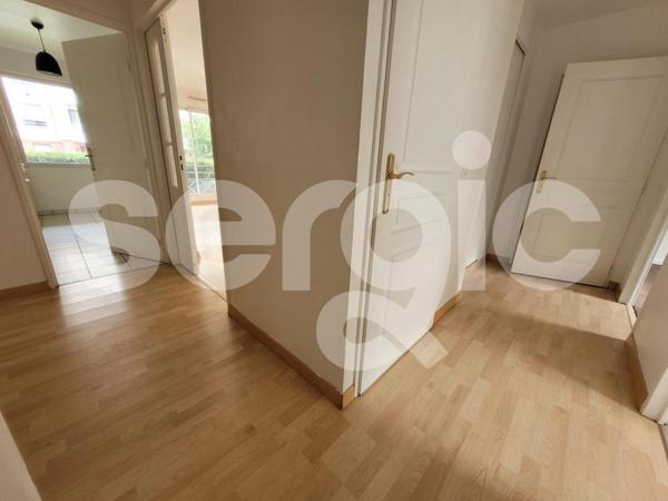Location 3 Pieces 72 59700 Marcq En Baroeul 14 0350 02 0107