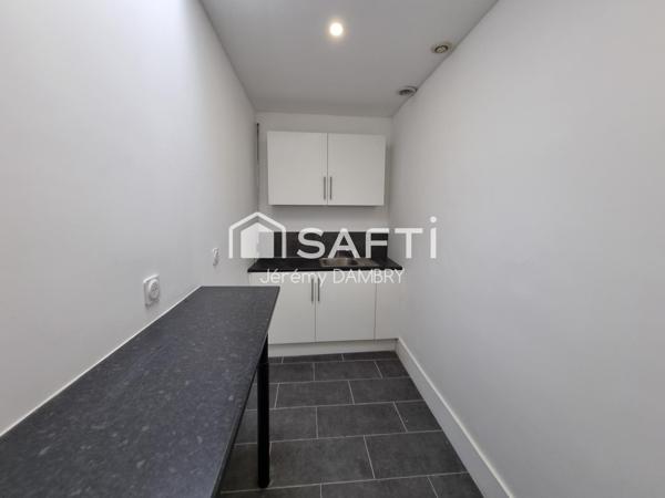 Cabinet de 5 pièces, salle d'attente, cuisine, PMR