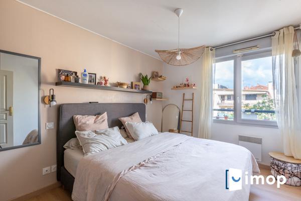 T3 avec balcon et parking