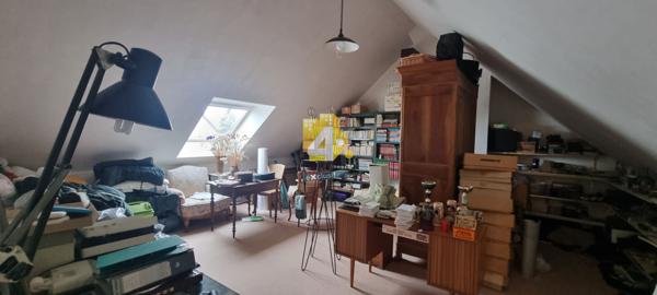 Maison - 6 pièces - 200 m²