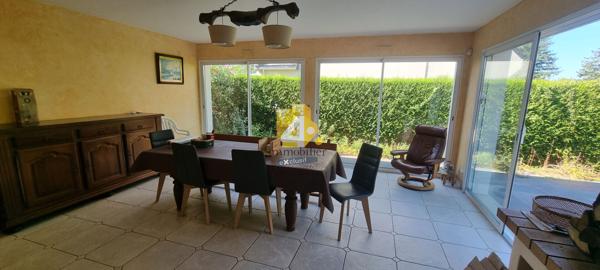 Maison - 6 pièces - 200 m²