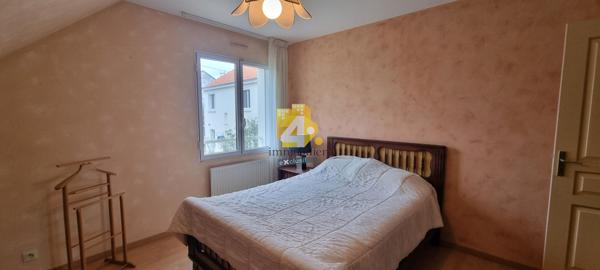 Maison - 6 pièces - 200 m²