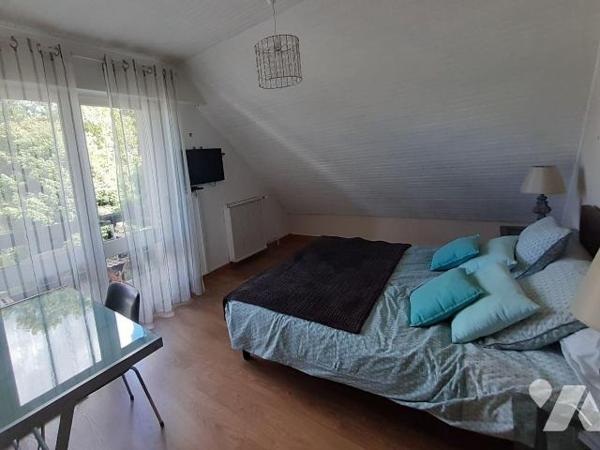 À vendre ? Maison 5 pièces à Pontivy (56300) ? Morbihan (56)

Découvrez cette belle maison d'...