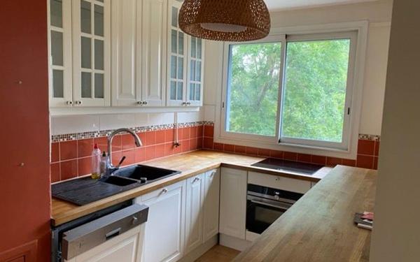 Appartement à louer    4 pièces •  Sèvres