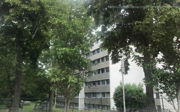 Appartement à louer    4 pièces •  Sèvres