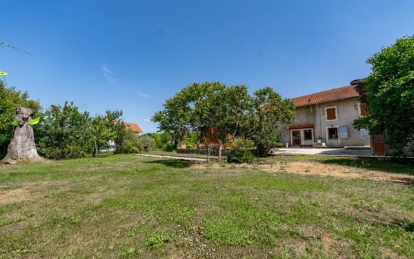 Maison à vendre    5 pièces • 71,48 m2 Neydens