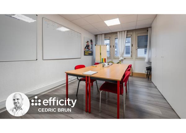 Local Commercial 6 pièces - 97 m² Exclusivité efficity