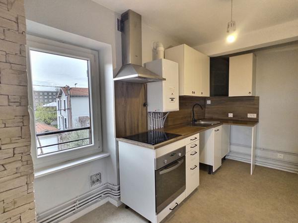 Appartement Clermont Ferrand 3 pièce(s) 63 m2