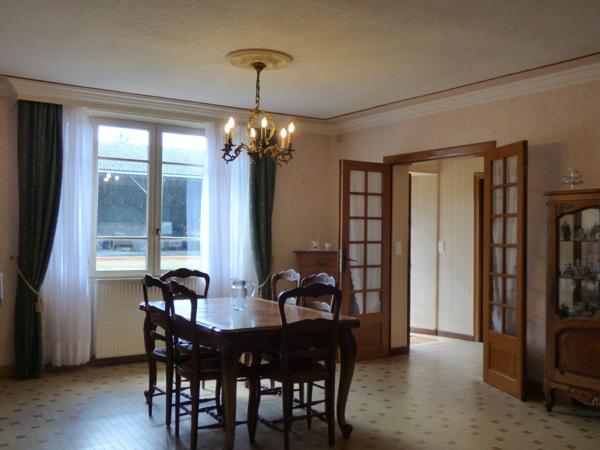 MAISON ANCIENNE AVEC DEPENDANCES 28170 TREMBLAY-LES-VILLAGES