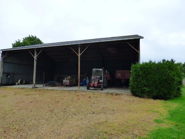 MAISON ANCIENNE AVEC DEPENDANCES 28170 TREMBLAY-LES-VILLAGES