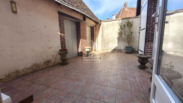 Maison de village ? Thiron-Gardais