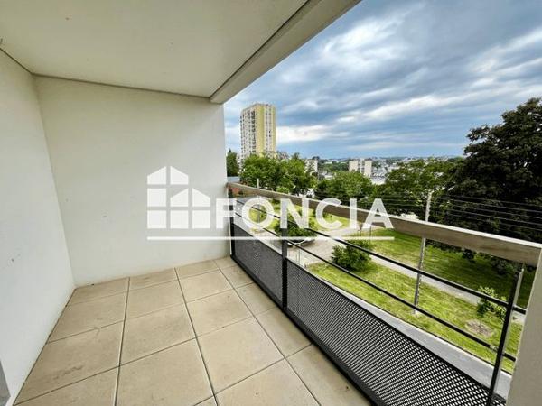 Location Appartement 2 pièces 46 m² - 19 RUE NOTRE DAME BONNE NOUVELLE Brest 29200