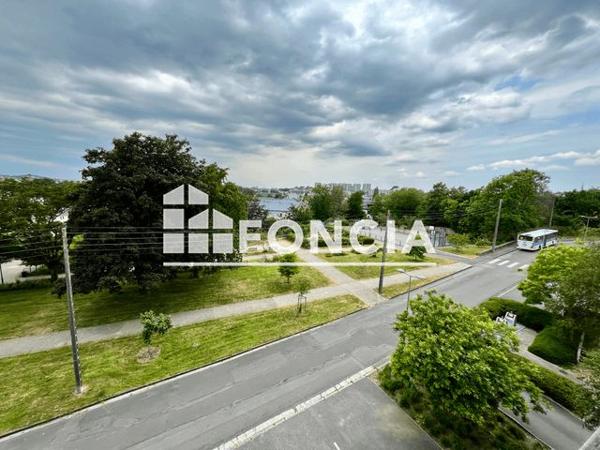 Location Appartement 2 pièces 46 m² - 19 RUE NOTRE DAME BONNE NOUVELLE Brest 29200