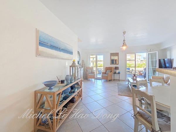 Superbe marina en triplex avec 03 chambres à AIGUES MORTES (30)