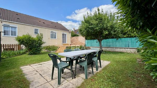MAISON PLAIN-PIED 5 PIÈCES À VIRY-CHÂTILLON AVEC SOUS-SOL ET JARDIN SANS VIS-À-VIS