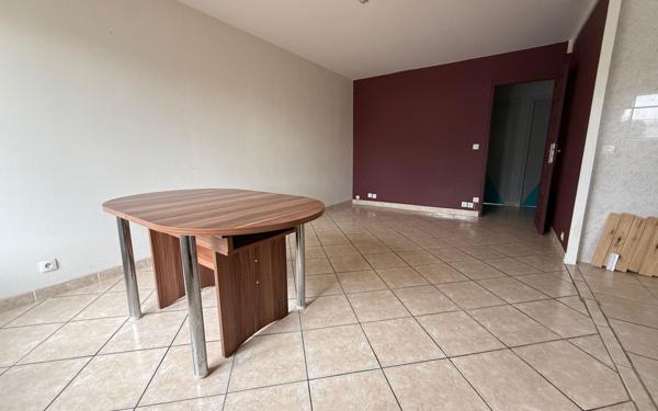 Appartement à vendre    3 pièces •  Saint-Jean-le-Blanc