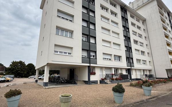 Appartement à vendre    3 pièces •  Saint-Jean-le-Blanc