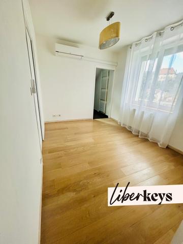 Maison de caractère avec jardin & piscine, en plein cœur de Saint-Marcellin