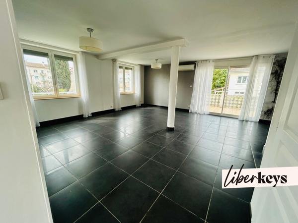 Maison de caractère avec jardin & piscine, en plein cœur de Saint-Marcellin