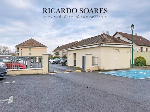 PONT-SAINTE-MAXENCE 60700 - APPARTEMENT T3 de 50m2 en rez-de-jardin / 1 CHAMBRE / 1 CHAMBRE D'ENFANT / TERRASSE AVEC JARDIN / PARKING PMR