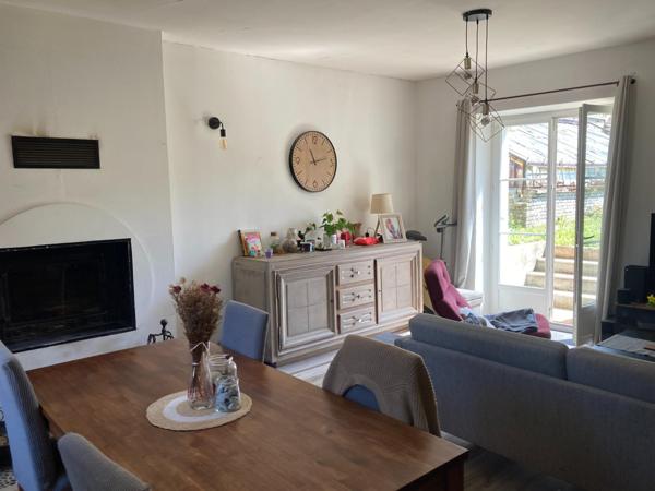 Bien de caractère à Sainte Colombe sur seine !