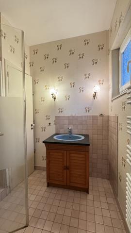 L'Étrat (42580) Maison de 150m2 environ sur 726m2 de terrain