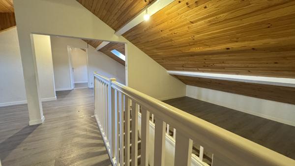 L'Étrat (42580) Maison de 150m2 environ sur 726m2 de terrain